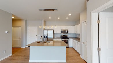 2 Bedroom - Northern Lights