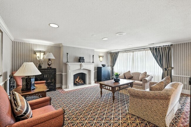Foto del edificio - 1006 Paradise Rd