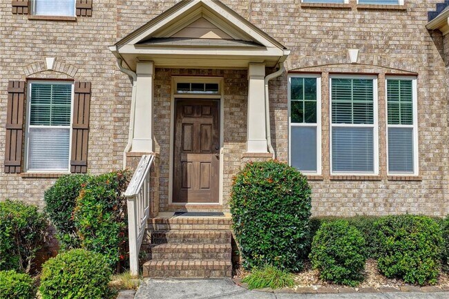 Building Photo - 2930 Blake Towers Ln