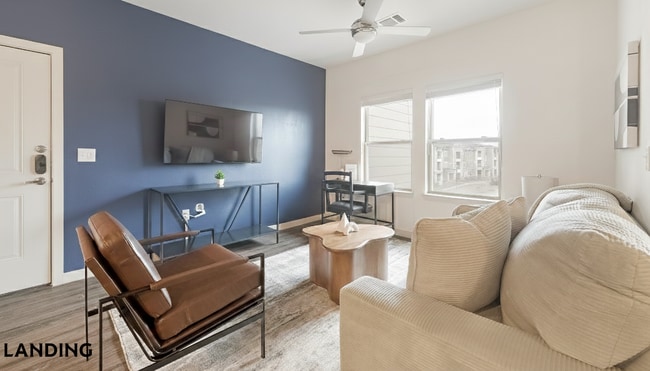 Foto del edificio - 2825 Main St