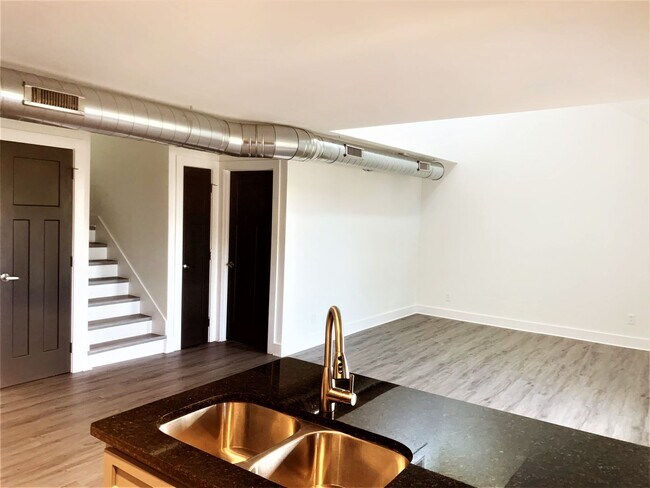 Foto del edificio - All inclusive 3 bedroom unit on Boone Lake