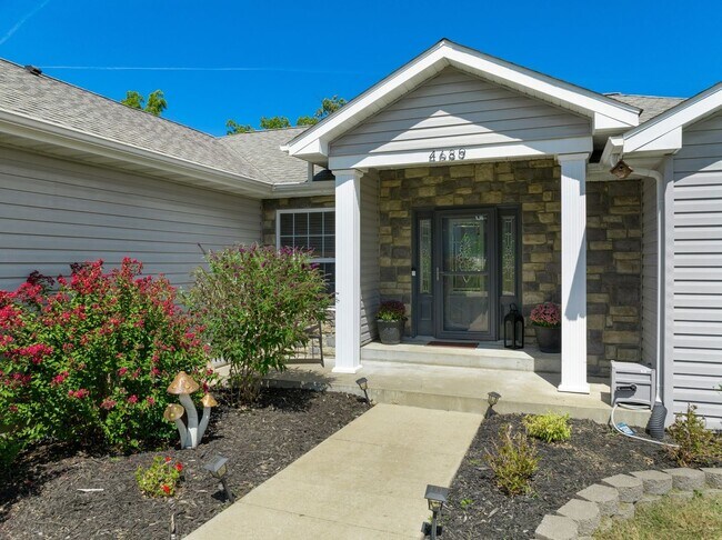 Foto del edificio - 4689 Inlet Ln