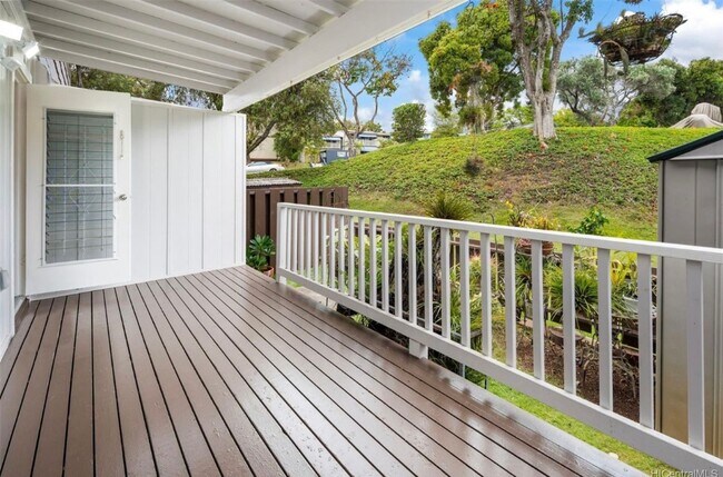 Foto del edificio - Beautiful Updated 3BR Unit!!