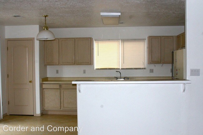 Foto del edificio - 3 br, 2.5 bath House - 8619 Casa De Luz Ct NW