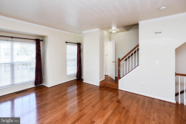 Foto del edificio - 2713 Yancey Ln