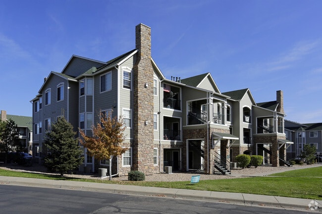 Building Photo - Avana Thornton Station