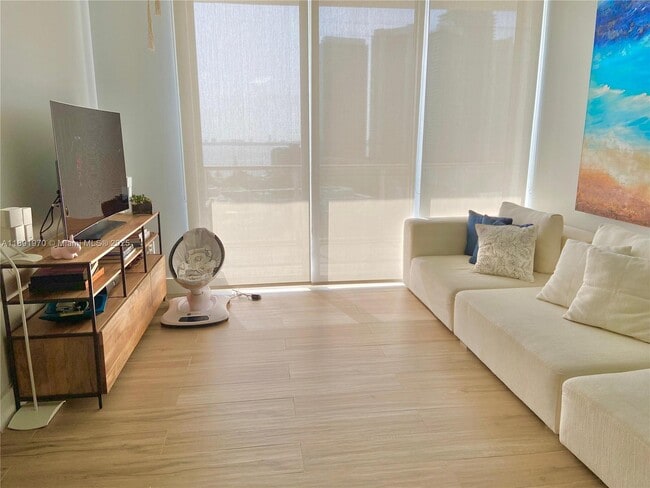 Building Photo - 3470 E Coast Ave