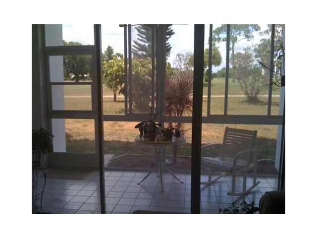 Foto del edificio - 3836  Via Poinciana  104