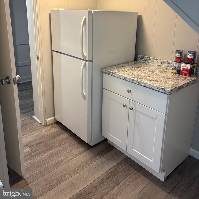 Foto del edificio - 308 E Union St