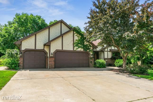Building Photo - 5 br, 2 bath House - 17936 i Jaguar Path