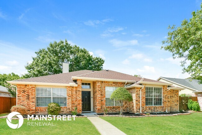 Building Photo - 8102 Lake Bend Dr