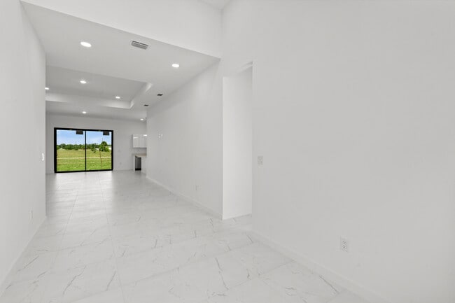 Foto del edificio - 3927 NW 40th Terrace