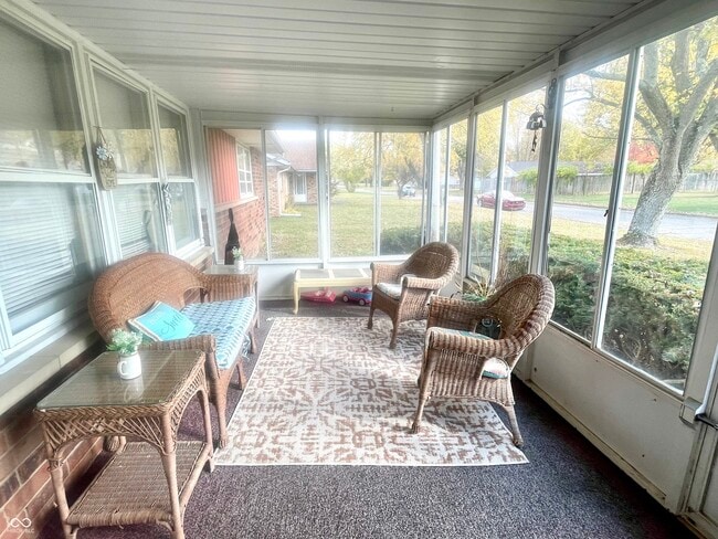 Building Photo - 3110 W Cypress Dr