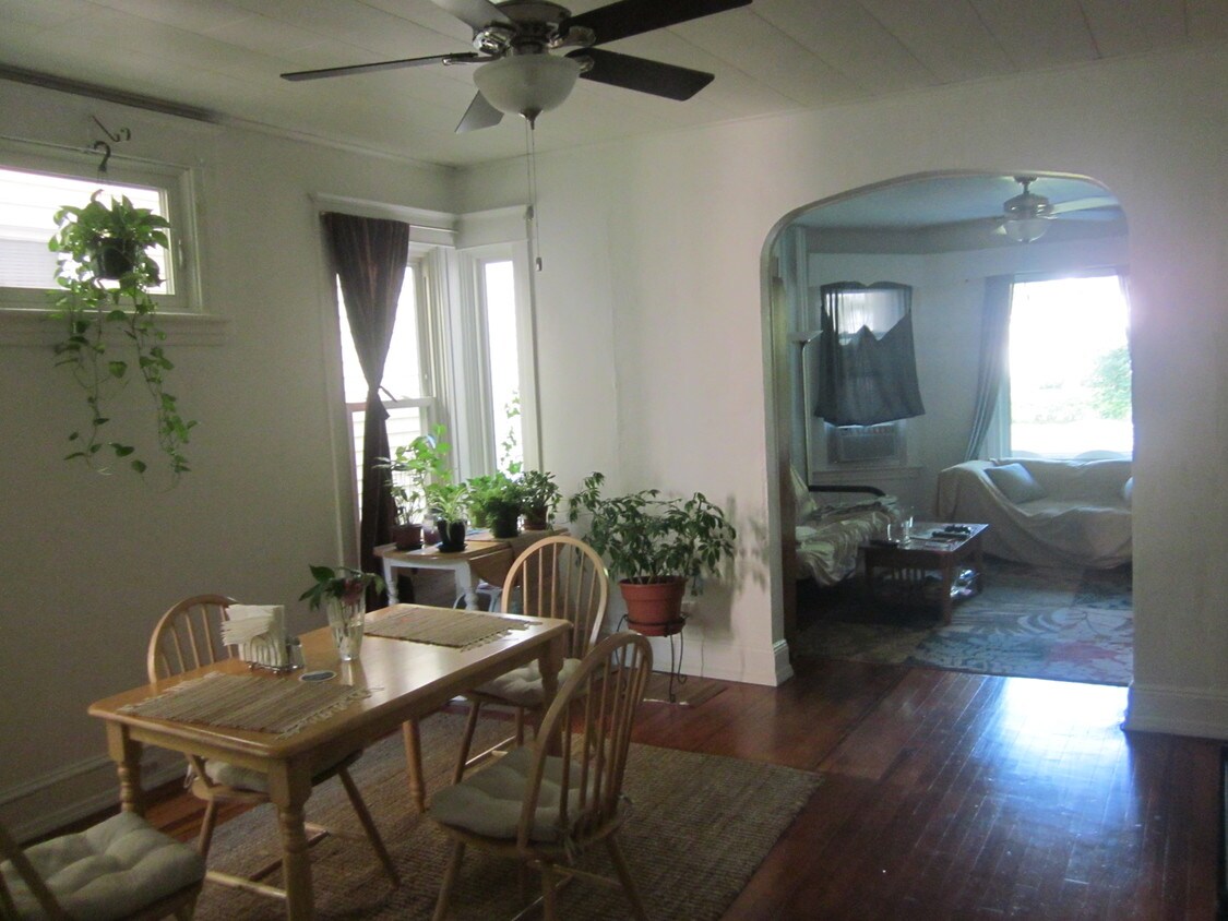 Dining into Living Room - 79 S Pine Ave