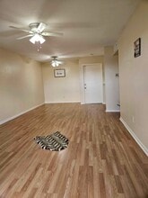 Building Photo - 8433 Hearth Dr