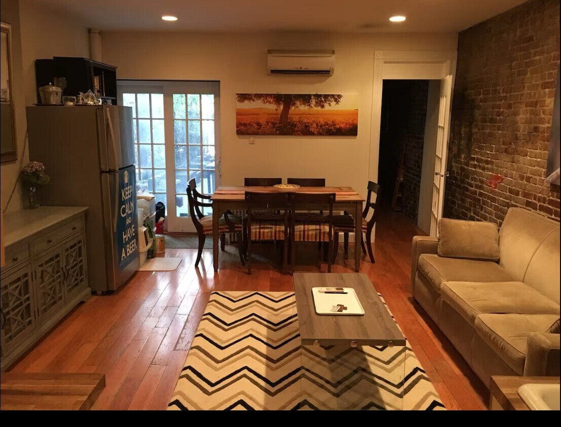 Foto principal - 119 W 80th St