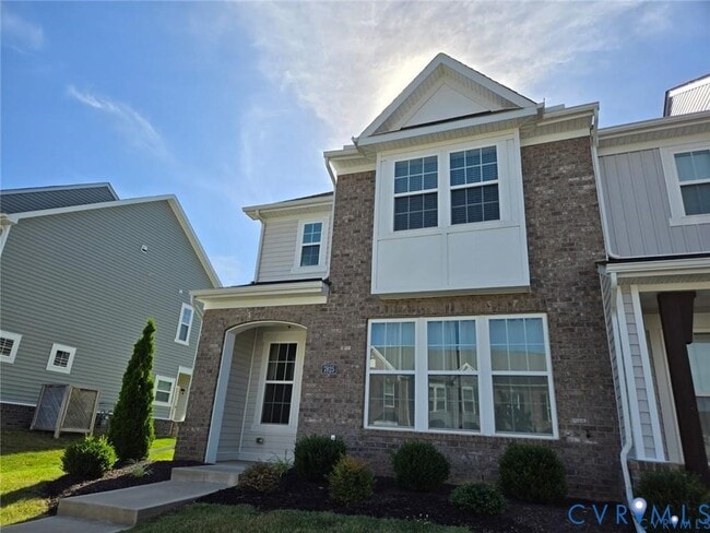 Building Photo - 7825 Old Guild Rd