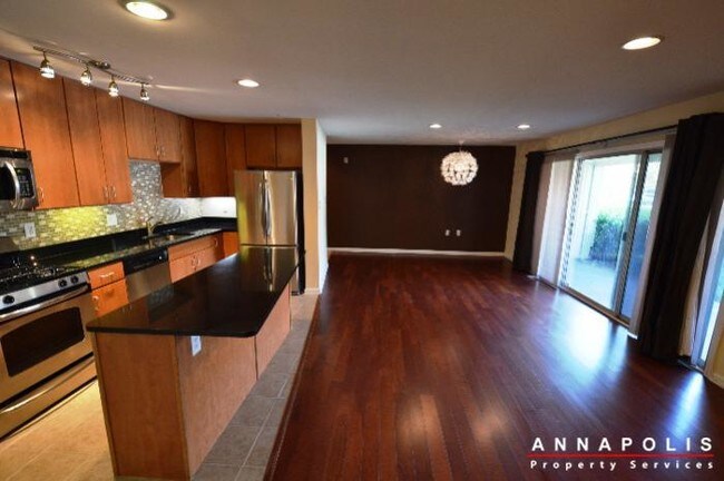 Foto del edificio - 1006 Primrose Rd