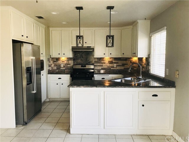 Building Photo - 8418 Derfer Dr