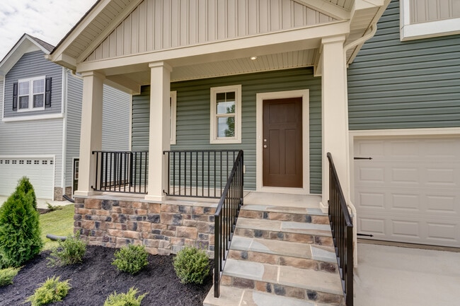 Building Photo - 304 Northfield Hts Ln