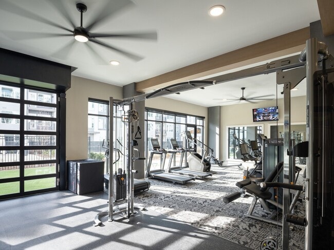 Building Photo - The William