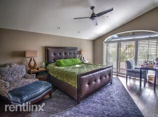 Foto del edificio - 4257 E Ocean Blvd