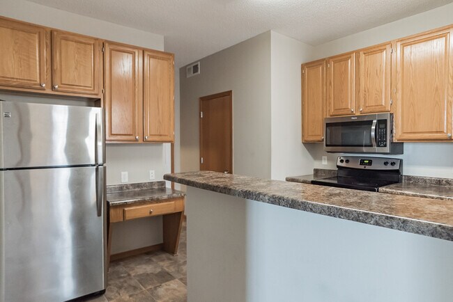 Building Photo - 2660 Mallard Dr