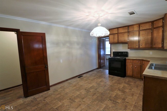 Foto del edificio - 6755 Dahlonega Hwy