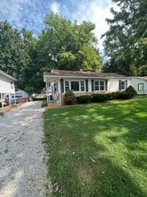 Building Photo - 1718 Sweetser Ave