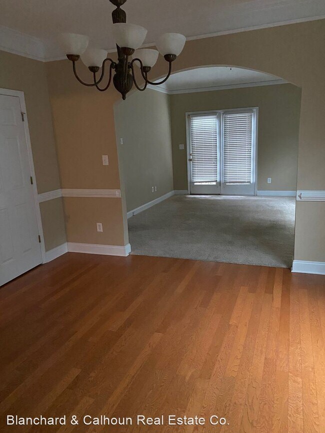 Building Photo - 3 br, 3 bath House - 221 Brook Court