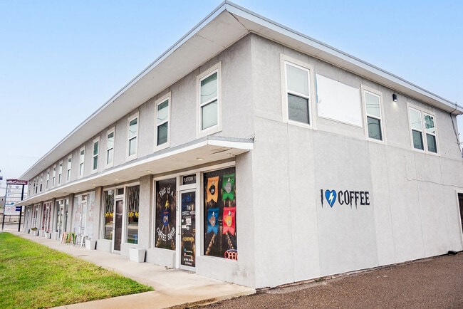 Building Photo - 1112 Morgan Ave