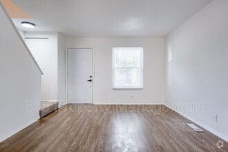 Building Photo - 9424 Reeder Ave