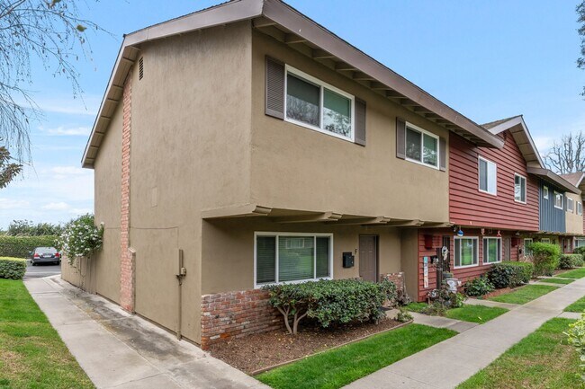 Foto del edificio - updated and unique 3 bedroom