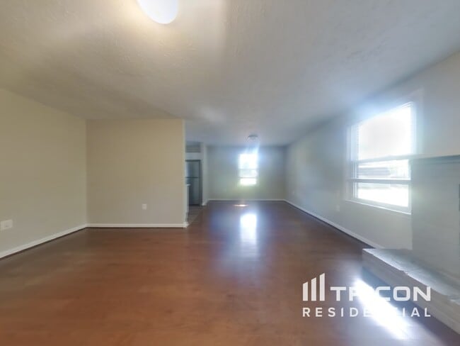 Building Photo - 1203 Addison Ct