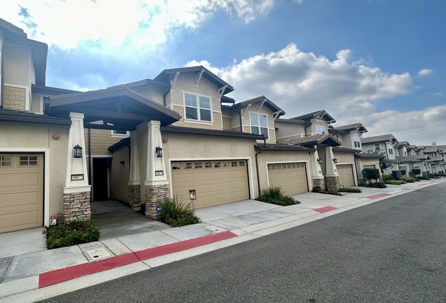 Photo - 18670 Clubhouse Dr (Yorba Linda, CA)