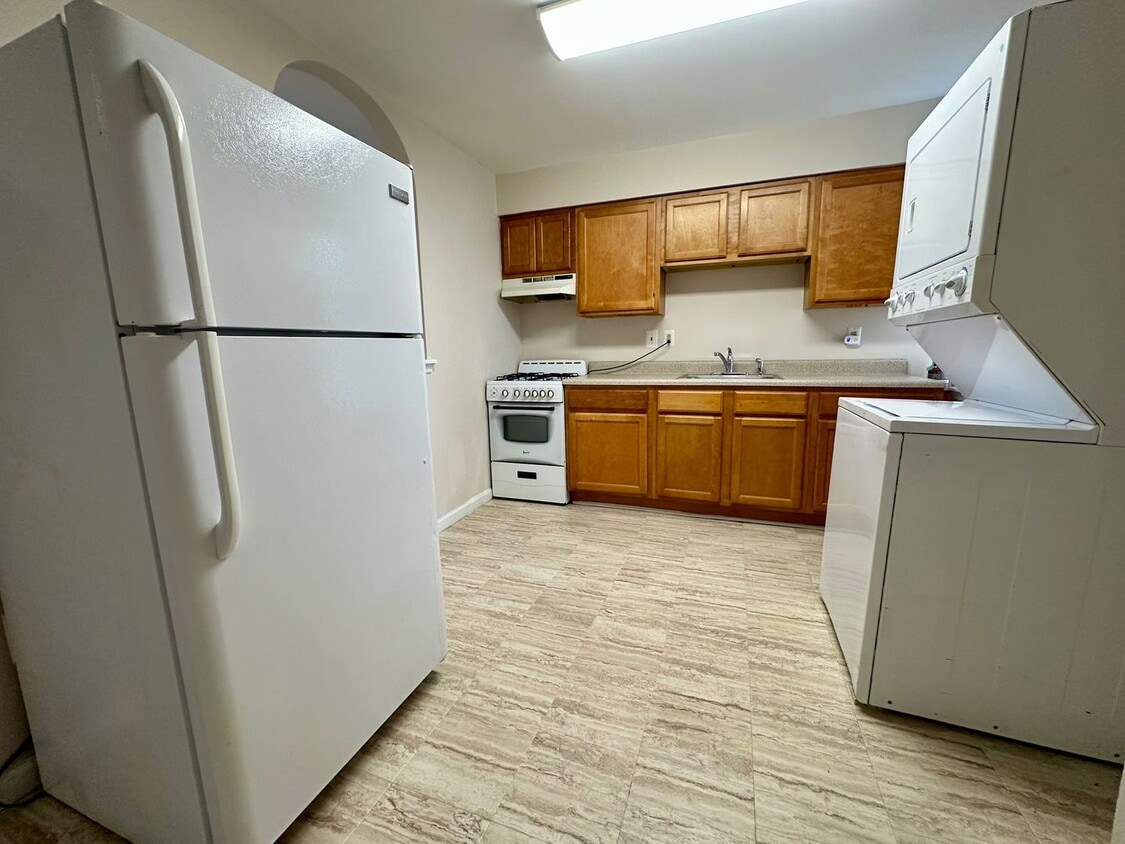 Primary Photo - 3035 Frankford Ave