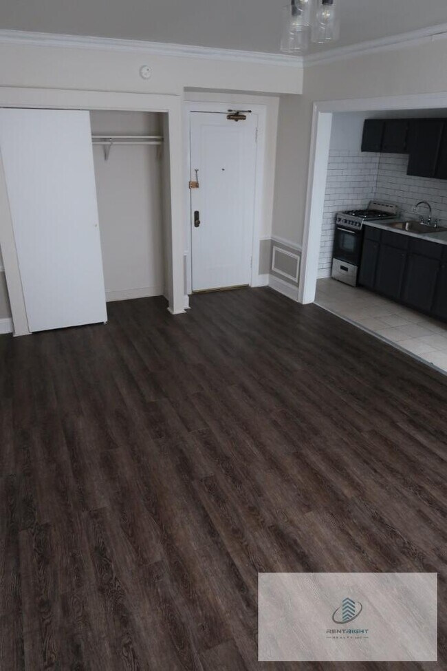 Foto del edificio - 5301 N Ashland Ave