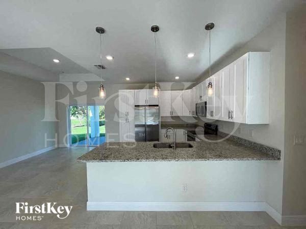 Foto del edificio - 3062 NW 2nd Pl
