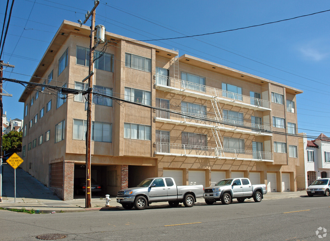 Primary Photo - 4444 Balboa St