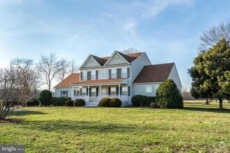 Building Photo - 410 Aldots Ln