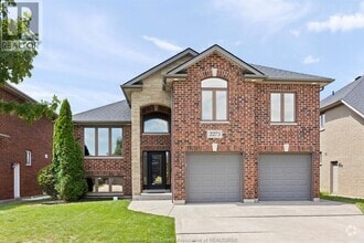 Building Photo - 2273 Askin Ave