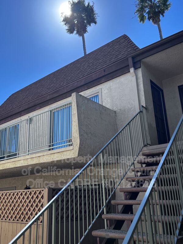 Foto del edificio - 16972 Hoskins Lane