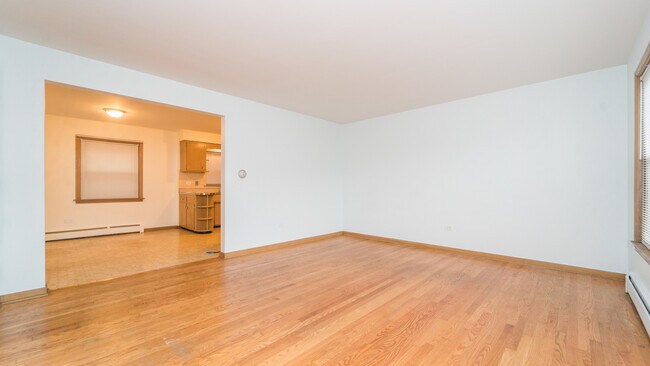 Foto del edificio - 4805 N Major Ave