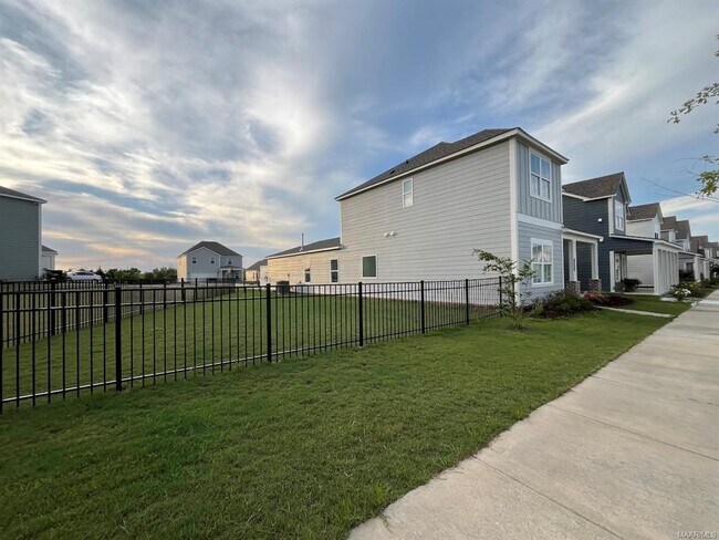 Foto del edificio - 3336 Meriwether Dr