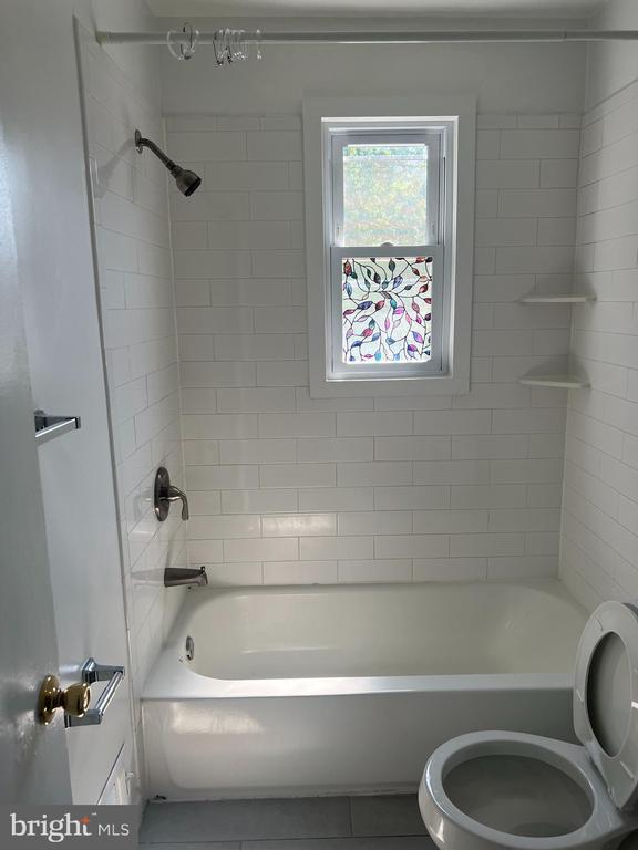 Foto principal - 214 10th St