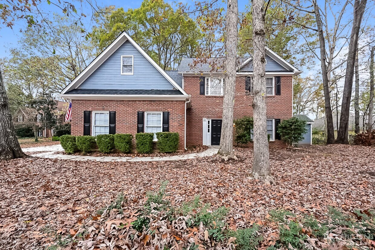 Foto principal - 2611 Peregrine Ct