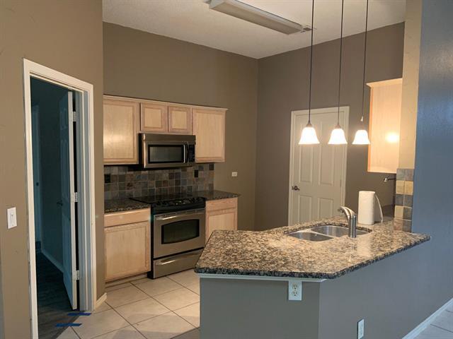Foto del edificio - 2805 Hawthorne Ln