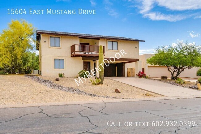 Foto del edificio - Beautiful Home, Huge Yard, and Amazing Vie...