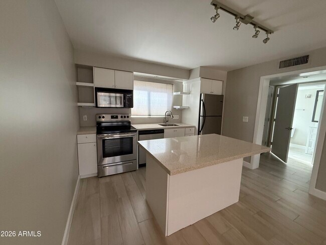 Building Photo - 7601 E 2nd St