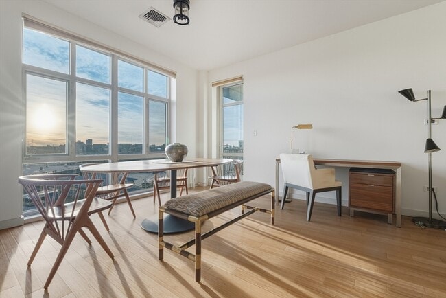 Foto del edificio - 150 Dorchester Ave